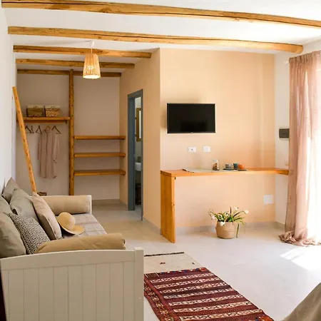 Bed & Breakfast Luccicamare Family-run Beb *