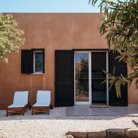 Bed & Breakfast Luccicamare Family-run Beb Noto