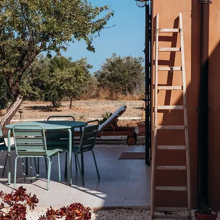 Bed & Breakfast Luccicamare Family-run Beb *